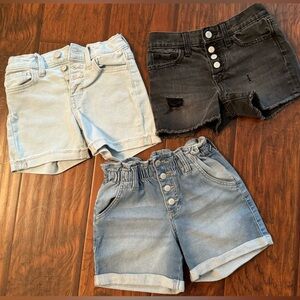 Girls Size 7 Assorted Shorts 3 pairs